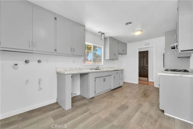 44933 16th West, Lancaster, CA 93534