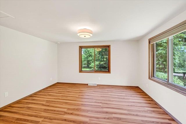 N3977 Meadow Drive, Cambridge, WI 53523