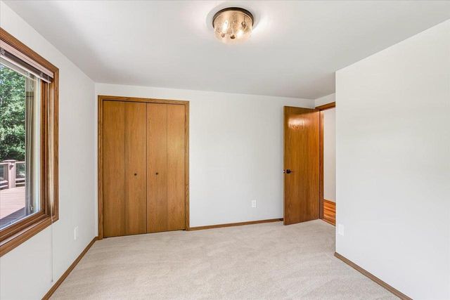 N3977 Meadow Drive, Cambridge, WI 53523