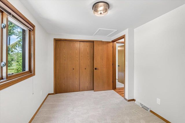 N3977 Meadow Drive, Cambridge, WI 53523