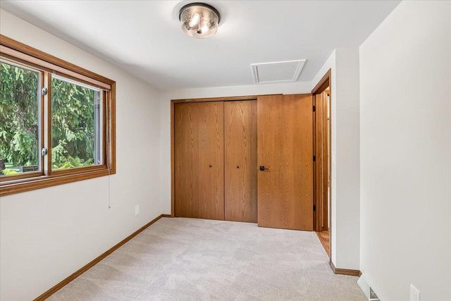 N3977 Meadow Drive, Cambridge, WI 53523