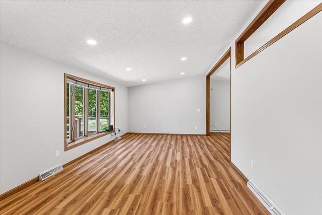 N3977 Meadow Drive, Cambridge, WI 53523