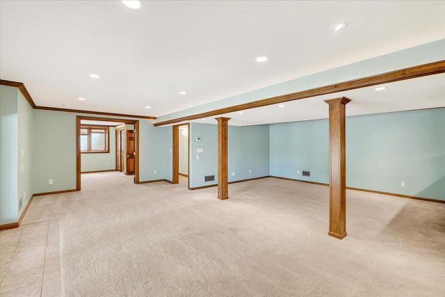 N3977 Meadow Drive, Cambridge, WI 53523