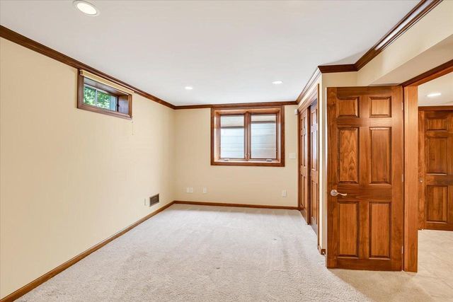 N3977 Meadow Drive, Cambridge, WI 53523