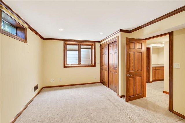 N3977 Meadow Drive, Cambridge, WI 53523