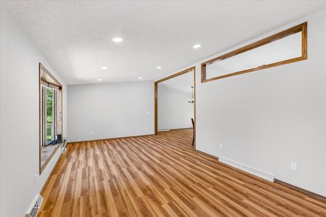 N3977 Meadow Drive, Cambridge, WI 53523