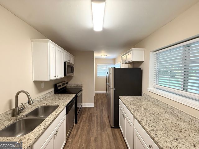 1743 Carter Circle, East Point, GA 30344