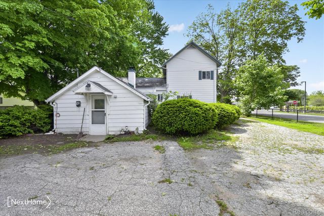 783 E Huron River Drive, Van Buren Charter Township, MI 48111