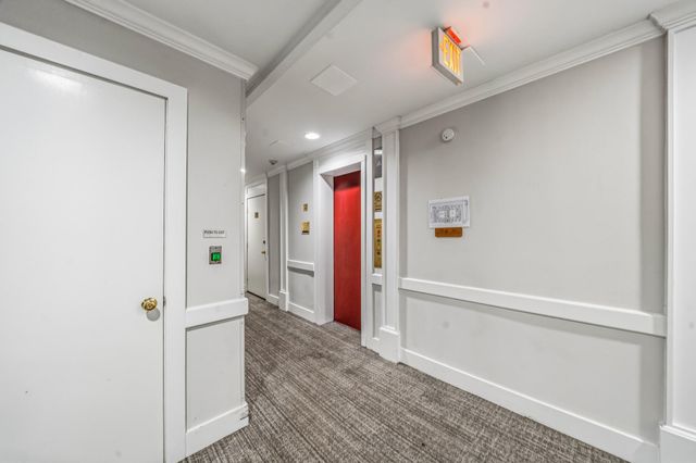 359 N Post Oak Lane 219, Houston, TX 77024