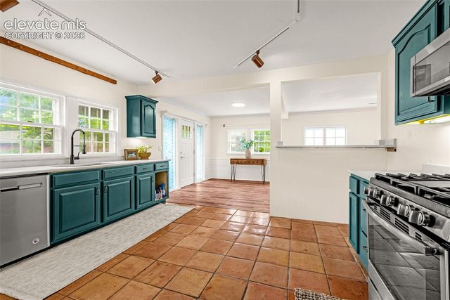 125 Wolfe Avenue, Colorado Springs, CO 80905