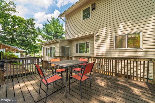 13008 STURBRIDGE RD, Woodbridge, VA 22192