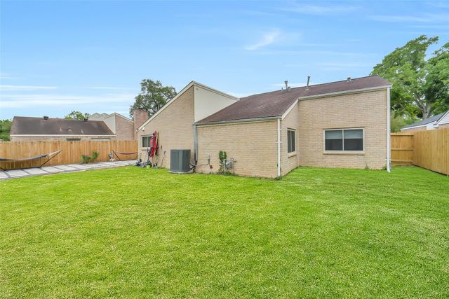 15910 Haven Hills Drive, Houston, TX 77084