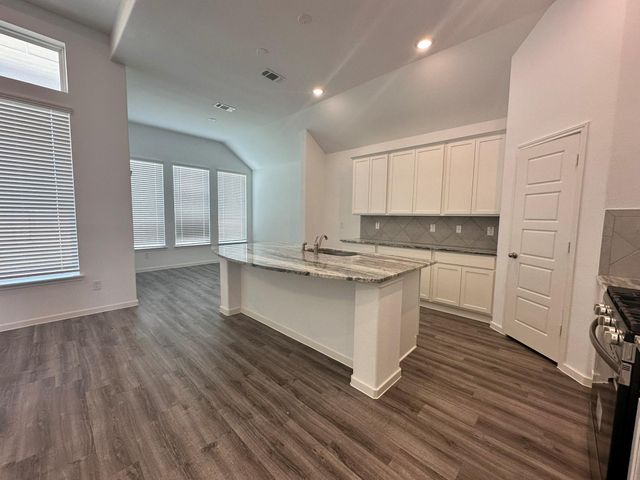 2506 Caspian Creek Lane, Iowa Colony, TX 77583