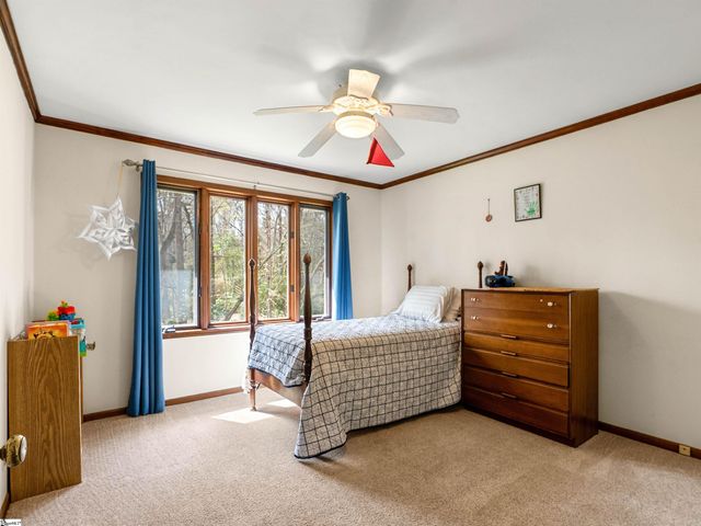 208 Overcreek Road, Greenville, SC 29607