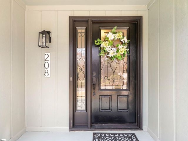 208 Overcreek Road, Greenville, SC 29607