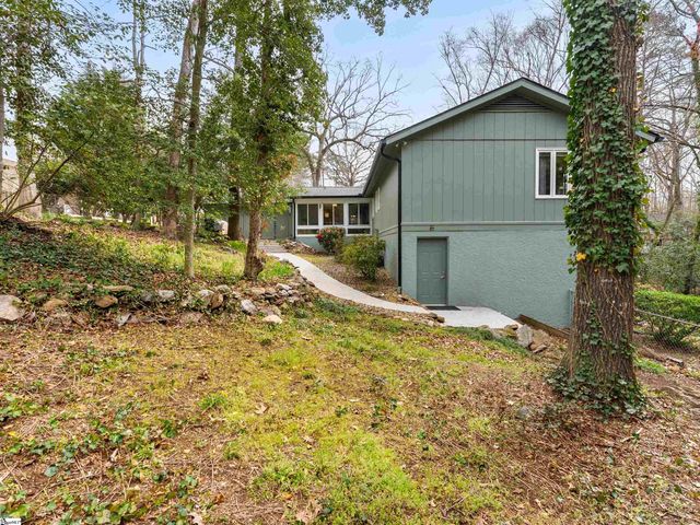208 Overcreek Road, Greenville, SC 29607