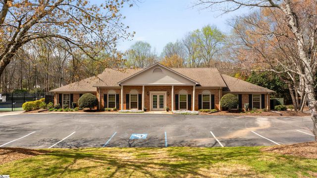 208 Overcreek Road, Greenville, SC 29607