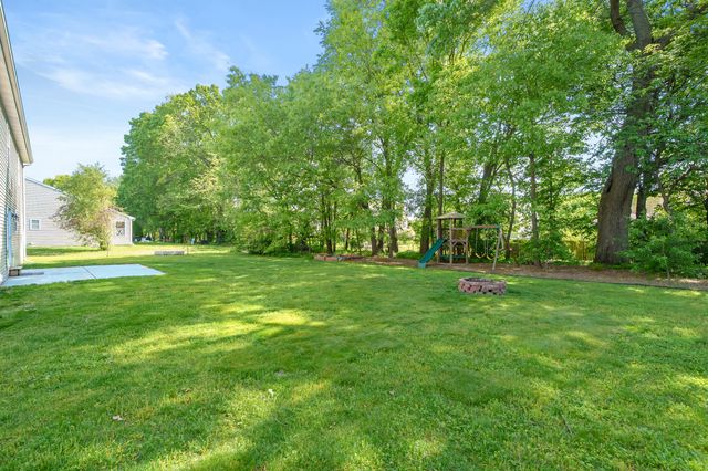 6737 Annandale Drive, Kalamazoo, MI 49009