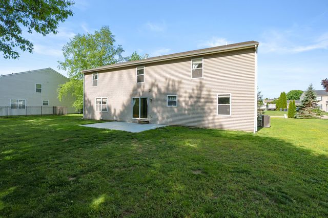 6737 Annandale Drive, Kalamazoo, MI 49009
