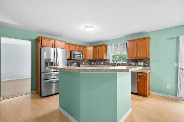 6737 Annandale Drive, Kalamazoo, MI 49009