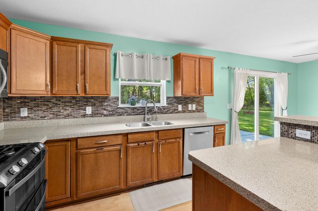 6737 Annandale Drive, Kalamazoo, MI 49009