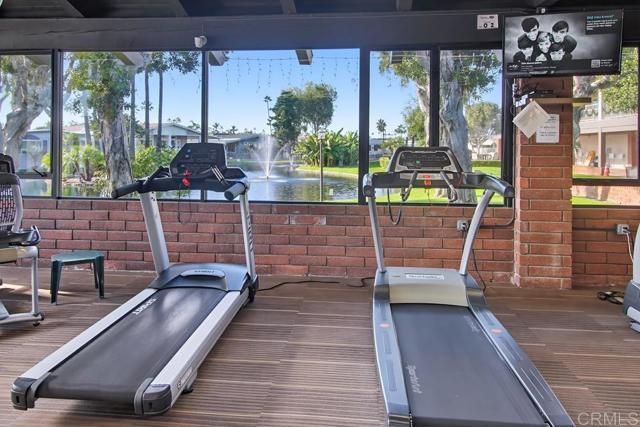 7008 San Bartolo St, Carlsbad, CA 92011