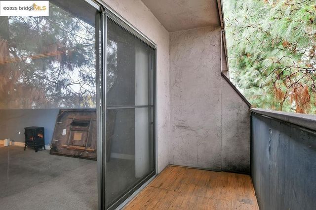 1699 Laguna Street 311, Concord, CA 94520