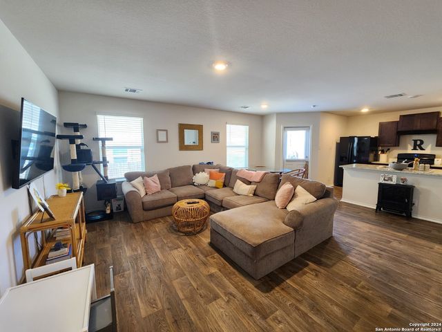 6619 DYNAMIC SOUND, San Antonio, TX 78252