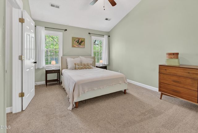 956 E Durness Court, Wake Forest, NC 27587