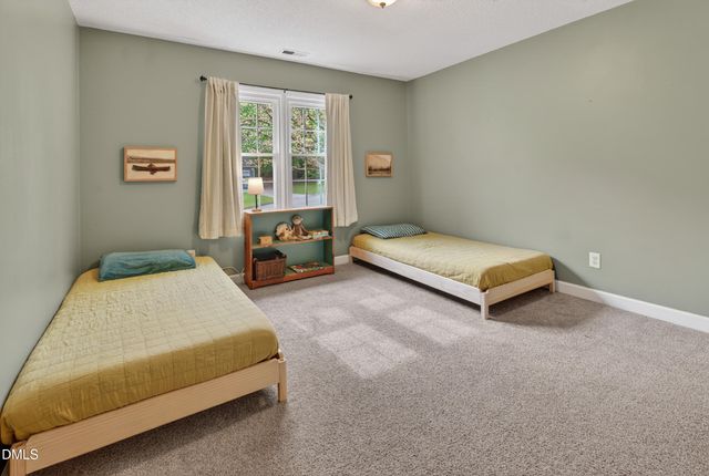 956 E Durness Court, Wake Forest, NC 27587