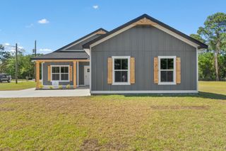 8370 Sevilla St Street, Navarre, FL 32566