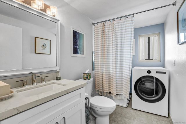 7440 Caminito Carlotta, San Diego, CA 92120