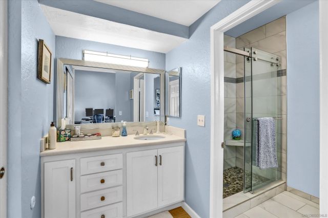 7440 Caminito Carlotta, San Diego, CA 92120