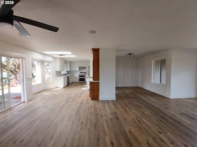 23062 Sw BYERS LAKE Ter, Sherwood, OR 97140