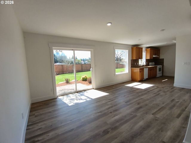 23062 Sw BYERS LAKE Ter, Sherwood, OR 97140