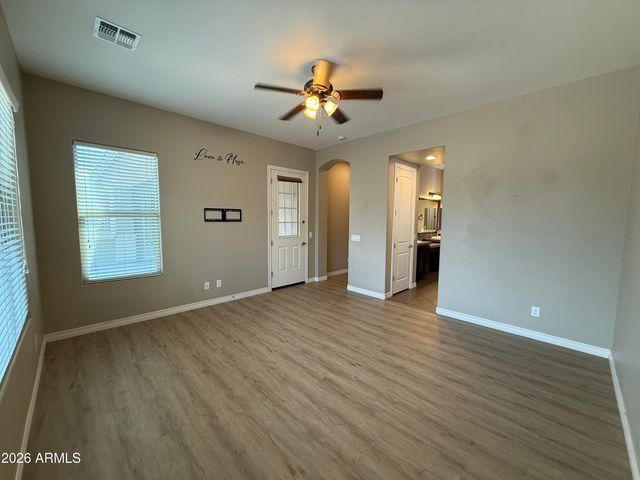 4045 S Camellia Drive, Chandler, AZ 85248