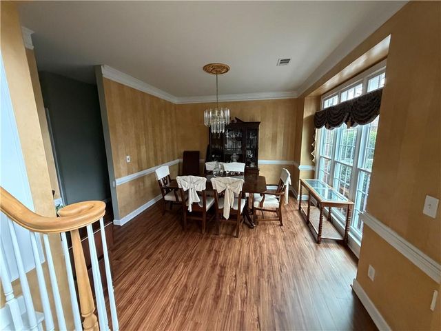 1105 Hunters Glen Drive, Woodstock, GA 30189