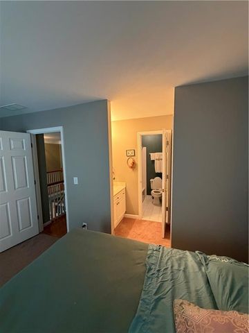 1105 Hunters Glen Drive, Woodstock, GA 30189