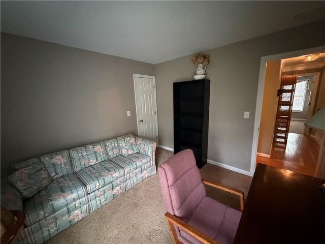 1105 Hunters Glen Drive, Woodstock, GA 30189