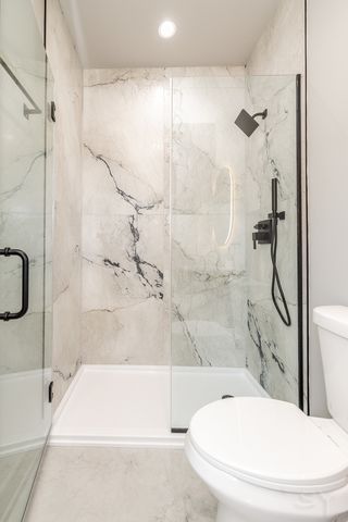 3327 W Division Street 3, Chicago, IL 60651