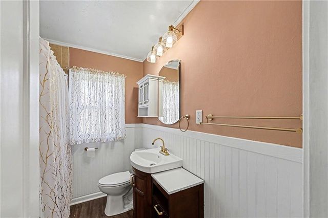 9201 E 68TH Terrace, Raytown, MO 64133