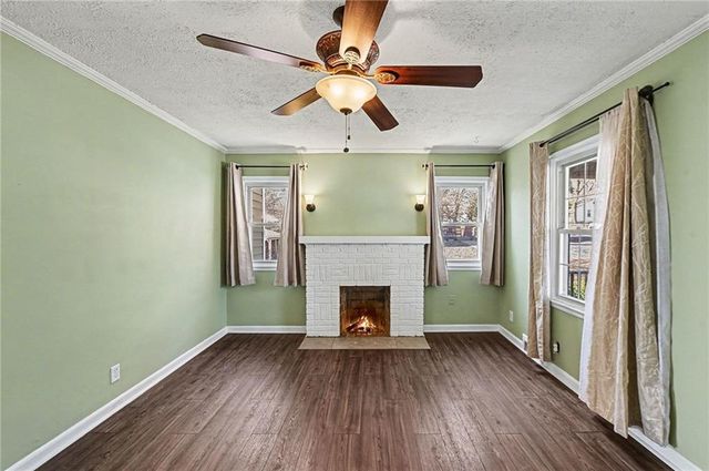 9201 E 68TH Terrace, Raytown, MO 64133