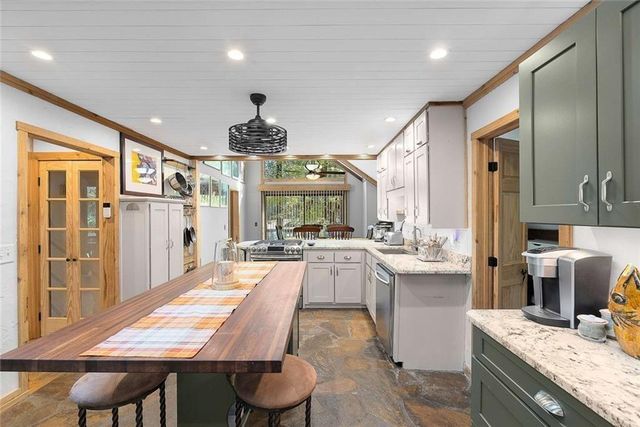 5397 Valley Mist Court, Peachtree Corners, GA 30092