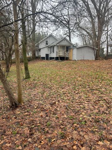 914 W Maumee Street, Adrian, MI 49221