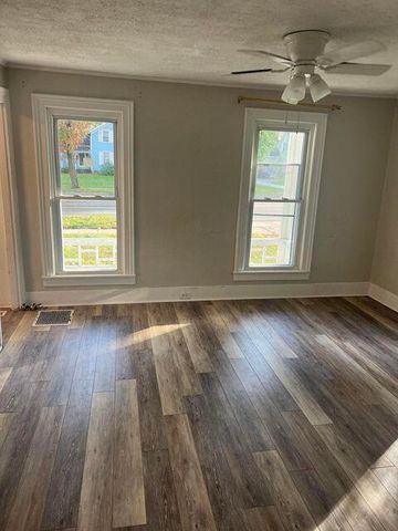 914 W Maumee Street, Adrian, MI 49221