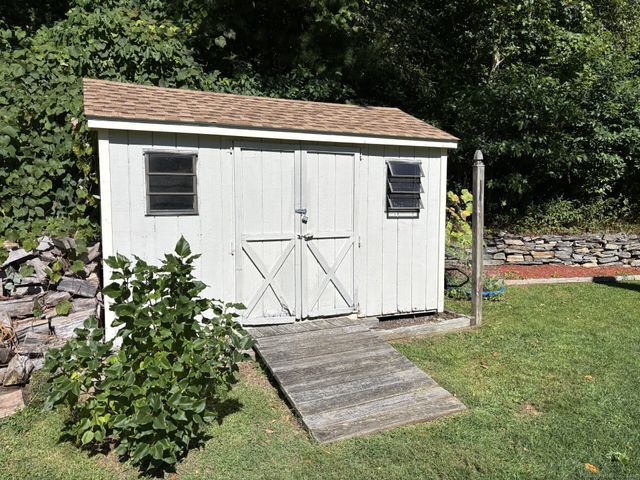 341 Stonehouse Road, Coventry, CT 06238