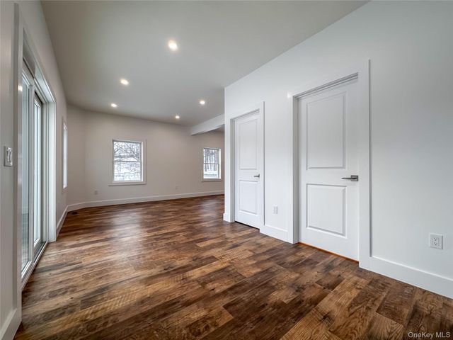 106 Wigsten Road, Pleasant Valley, NY 12569