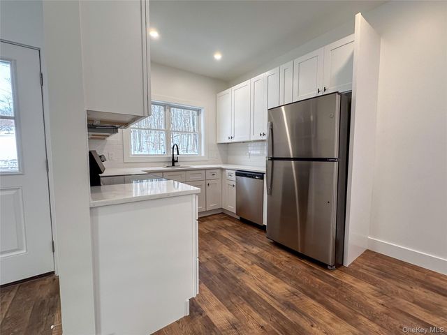 106 Wigsten Road, Pleasant Valley, NY 12569