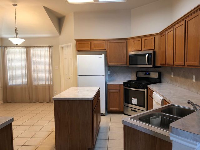 1911 Blooming Park Lane, Katy, TX 77450