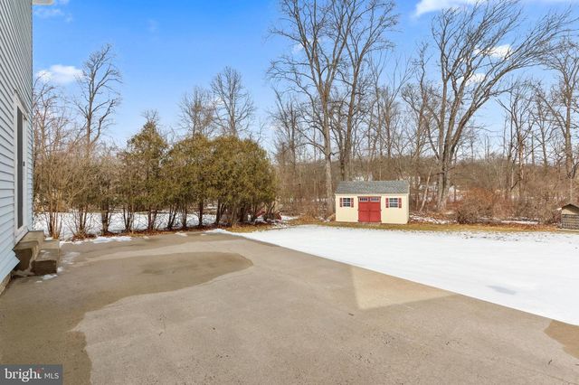 119 CHESTNUT DR, Quakertown, PA 18951